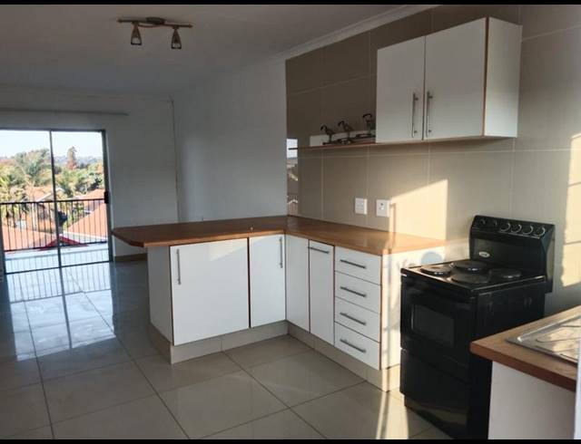 2 BEDROOM PROPERTY TO RENT IN GREENHILLS